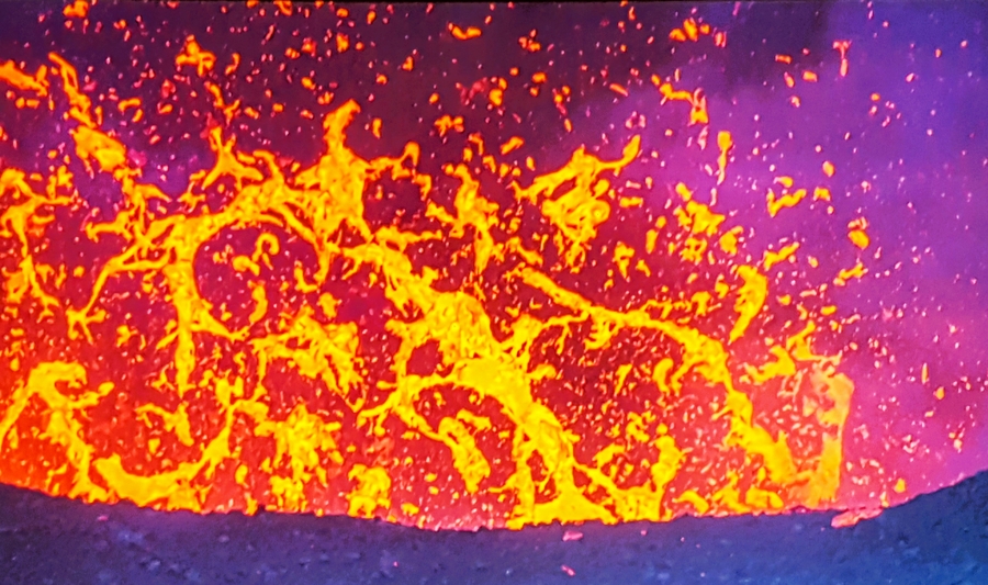 Magma Ausstoß Magma Ausstoß