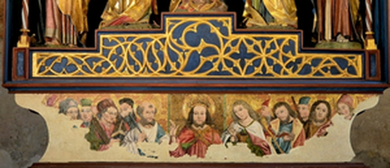 Predella, der Sockel des Altarschreins mit Christus und den Aposteln beim Abendmahl